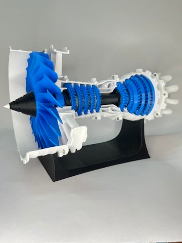 Jet Engine Model with Rotatable Fan