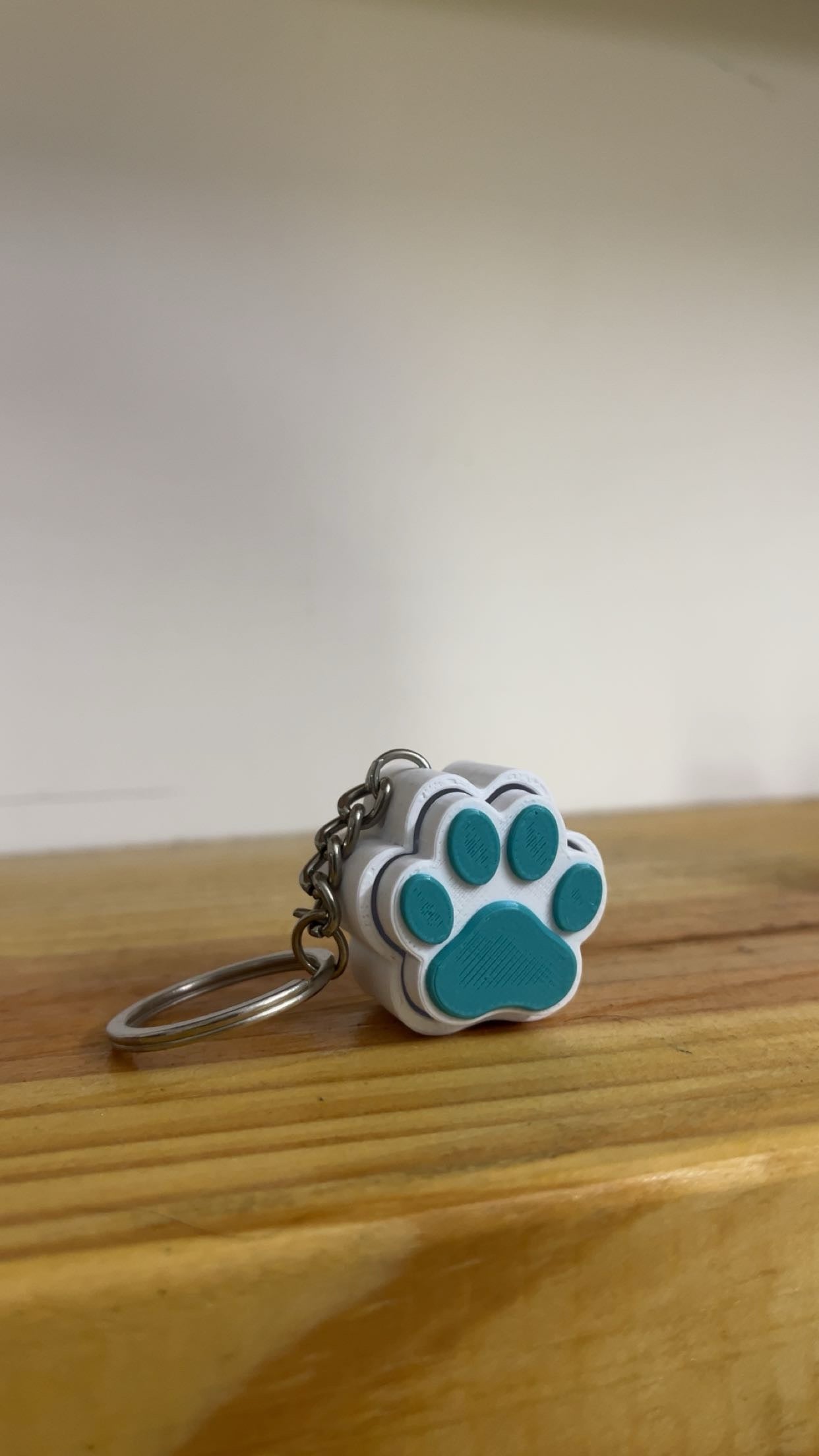 Paw Clicker Fidget Toy – Stress Relief Cat/Dog Paw Clickers